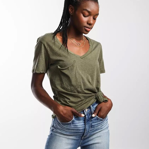 Z Supply Pocket Tee in Olive Green Women's Size Medium - Picture 2 of 10